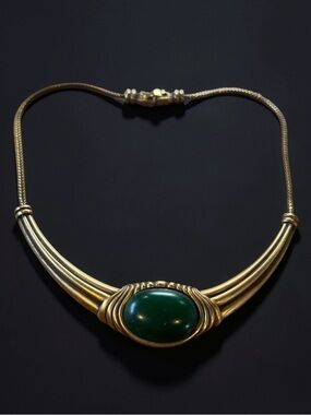 Vintage Monet Gold Tone Green Cabochon Collar Necklace Modernist Choker
